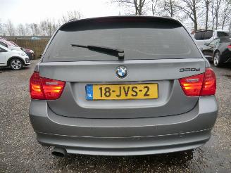 BMW 3-serie Touring 320xd 4x4 Business Line AIRCO picture 5