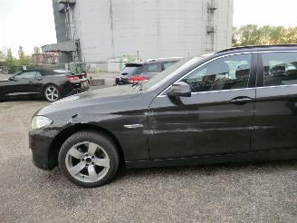 BMW 5-serie Touring 518d executive leder automaat picture 7