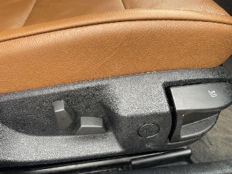 BMW 5-serie Touring 520D Executive Leer Navi PDC Trekhaak picture 10