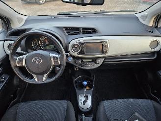 Toyota Yaris 1.5 Edition 2014 Hybride automaat picture 5