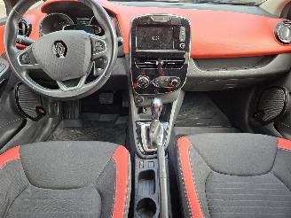 Renault Clio Renault Clio 1.2 Tce Grandtour Intens AUTOMAAT picture 5