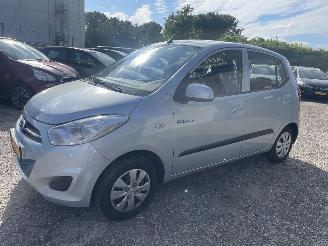Hyundai I-10 1.0 i-Drive Cool AIRCO NAP picture 2