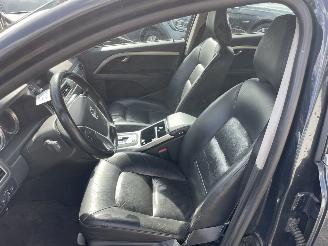 Volvo V-70 1.6 T4 Limited Edition AUTOMAAT picture 8