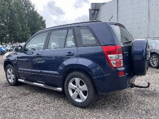Suzuki Grand-vitara 2.0-16V EXCLUSIVE 4x4 AIRCO CRUISE picture 3