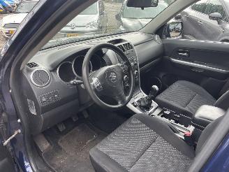Suzuki Grand-vitara 2.0-16V EXCLUSIVE 4x4 AIRCO CRUISE picture 7