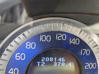 Volvo V-60 1.6 T3 R-Design AIRCO LEDER CRUISE picture 11