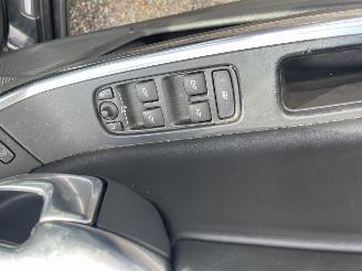 Volvo V-60 1.6 T3 R-Design AIRCO LEDER CRUISE picture 8