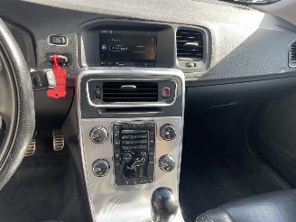 Volvo V-60 1.6 T3 R-Design AIRCO LEDER CRUISE picture 12