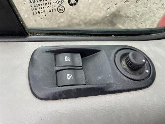 Opel Vivaro 2.0 CDTI L1H1 NIEUWE APK MARGE picture 11