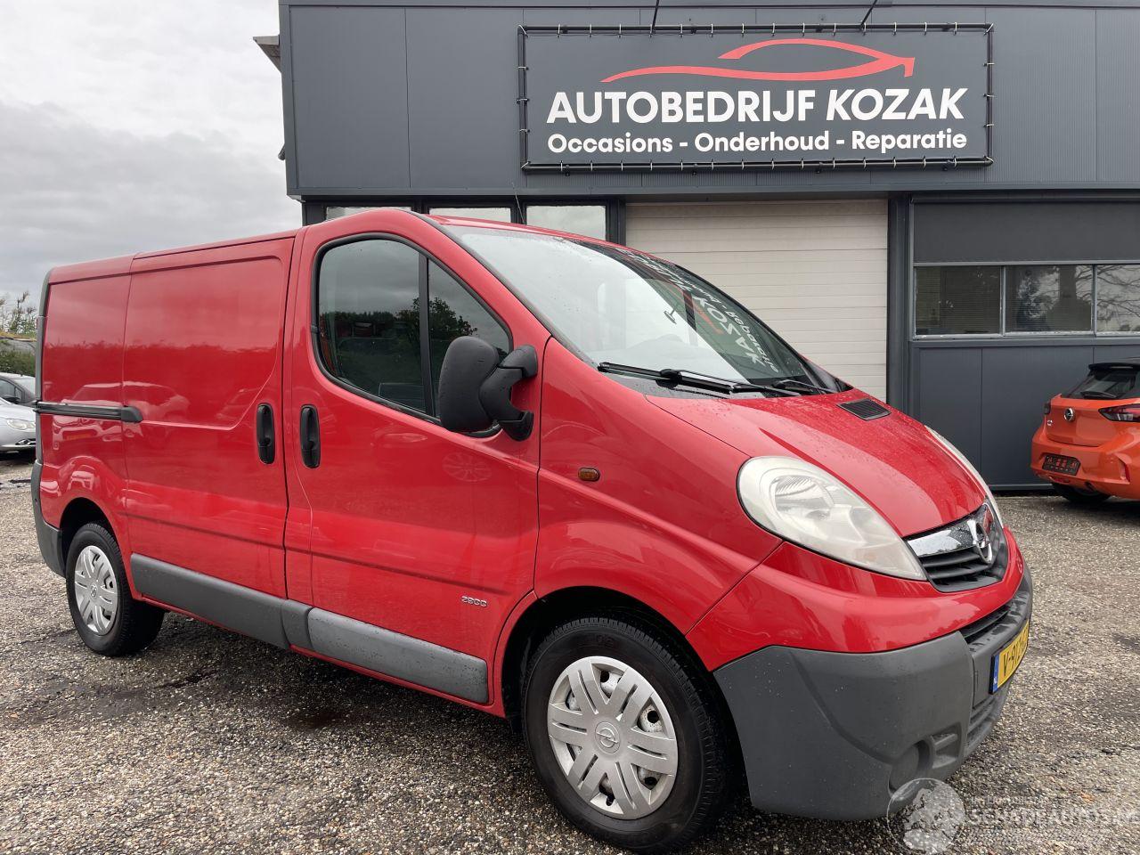 Opel Vivaro 2.0 CDTI L1H1 NIEUWE APK MARGE