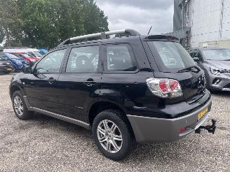 Mitsubishi Outlander 2.0 Comfort AIRCO NAVI picture 3