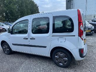 Renault Kangoo Family 1.6-16V Expression NAVI NIEUWE APK picture 3