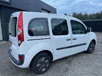 Renault Kangoo Family 1.6-16V Expression NAVI NIEUWE APK picture 4