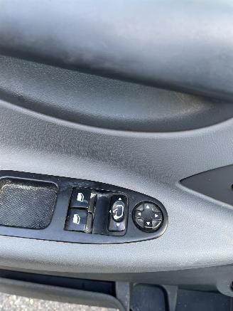 Fiat Scudo 2.0 MultiJet SX AIRCO 3-person picture 9
