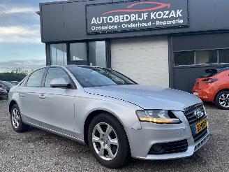 Schadeauto Audi A4 2.0 TDI sedan Pro Line Business AIRCO 2009/10