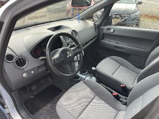 Mitsubishi Colt 1.3 Inform Intro Pack AIRCO NIEUWE APK picture 9