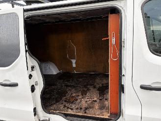 Renault Trafic 1.6 dCi L2H1 Comfort Energy AIRCO 3-pers 220V picture 8