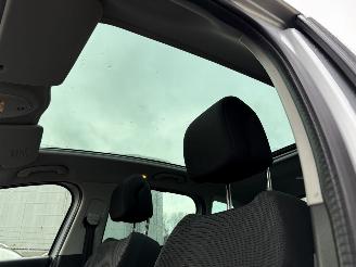 Peugeot 3008 1.6 THP Allure AIRCO PANORAMA PDC CRUISE picture 13