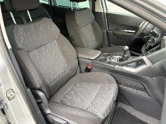 Peugeot 3008 1.6 THP Allure AIRCO PANORAMA PDC CRUISE picture 9