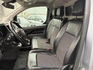 Opel Vivaro 2.0 CDTI L2H1 Innovation AUTOMAAT AIRCO picture 3