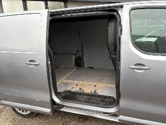 Opel Vivaro 2.0 CDTI L2H1 Innovation AUTOMAAT AIRCO picture 19