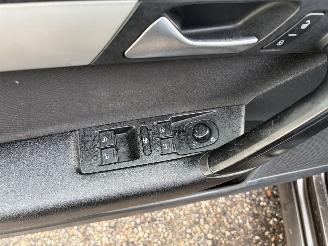 Volkswagen Passat 1.6 TDI BlueMotion Executive NAVI PDC CRUISE picture 10