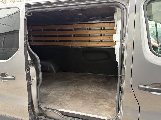 Renault Trafic 1.6 dCi L2H1 Comfort AIRCO NAVI PDC 3-pers. picture 16