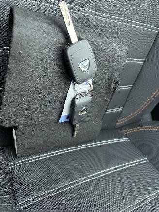 Dacia Sandero 1.0 TCe 90 Comfort AIRCO CRUISE PDC picture 17