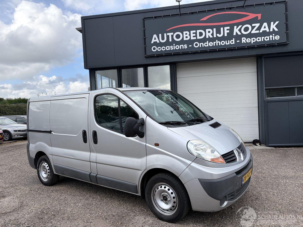 Renault Trafic 2.0 dCi L1H1 AIRCO TREKHAAK NIEUWE APK