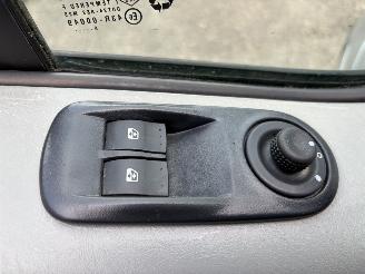 Renault Trafic 2.0 dCi L1H1 AIRCO TREKHAAK NIEUWE APK picture 11