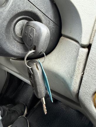 Renault Trafic 2.0 dCi L1H1 AIRCO TREKHAAK NIEUWE APK picture 16