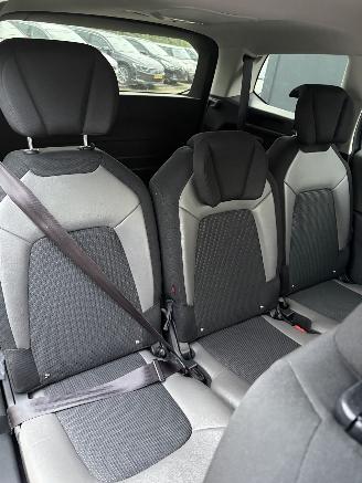 Citroën C4 GRAND PICASSO 1.6 e-HDI EXCLUSIVE 7-pers AUTOMAAT picture 10