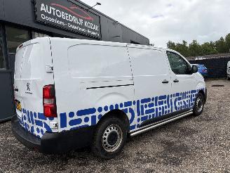 Peugeot Expert 1.5 BlueHDI LONG Premium picture 4