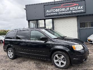 uszkodzony samochody osobowe Chrysler Town & Country 3.8 V6 7-pers. AUTOMAAT NIEUWE APK 2008/1