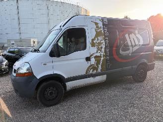 Renault Master T35 2.5 DCI L2H2 AIRCO picture 2