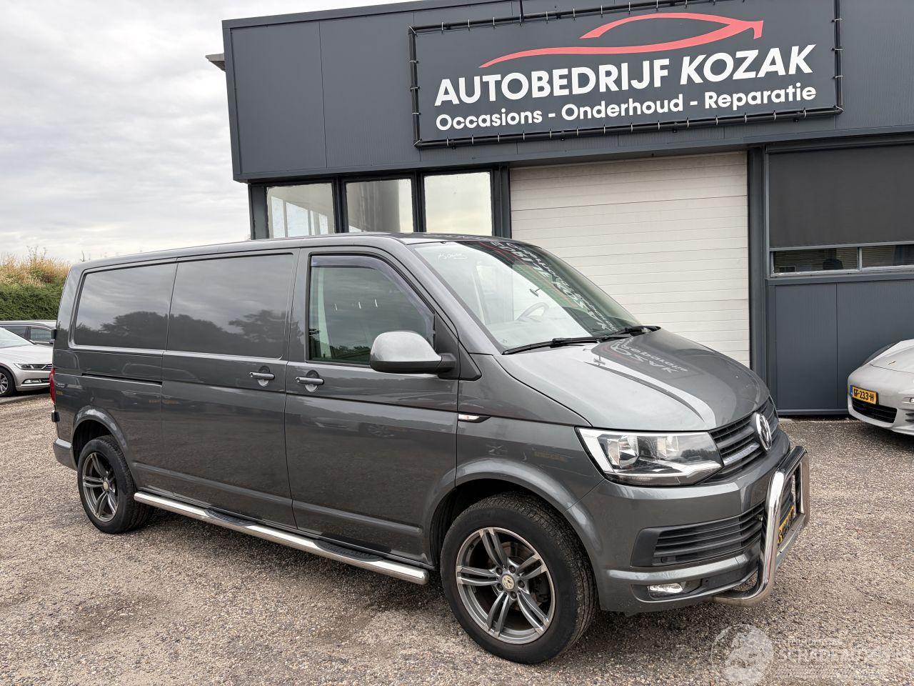 Volkswagen Transporter 2.0 TDI L2H1 Highline AUTOMAAT AIRCI 3-pers