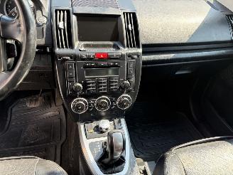 Land Rover Freelander 2.2 TD4e SE automaat picture 14