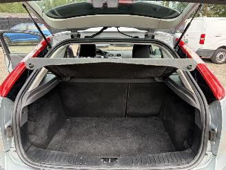 Ford Focus 1.6-16V First Edition AIRCO CRUISE PDC picture 15