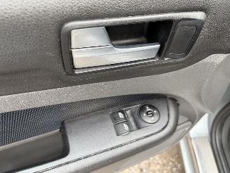 Ford Focus 1.6-16V First Edition AIRCO CRUISE PDC picture 9