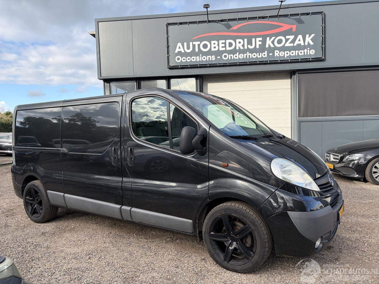 Opel Vivaro 2.5 CDTI L2H1 AIRCO CRUISE LMV NAVI