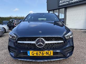 Mercedes B-klasse 180d Business Solution AMG Panoramadak automaat picture 6