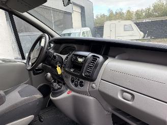 Renault Trafic 2.5 dCi L2H1 5-pers. AIRCO PDC TREKHAAK picture 11