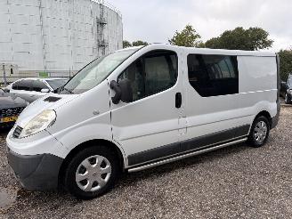 Renault Trafic 2.5 dCi L2H1 5-pers. AIRCO PDC TREKHAAK picture 2