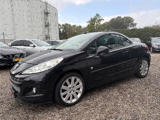 Peugeot 207 CC CABRIO 1.6 VTi Noir&Blanc AIRCO LEDER picture 3
