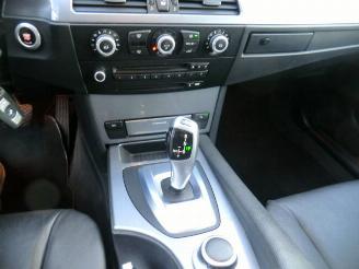 BMW 5-serie 530D picture 6