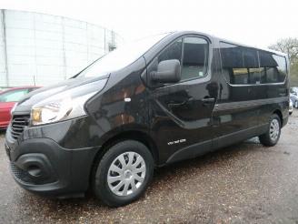 occasion commercial vehicles Renault Trafic VERKOCHT 2017/5