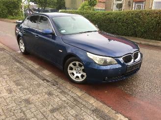 BMW 5-serie 520i executive picture 1