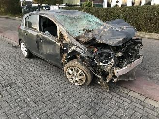 Salvage car Opel Corsa 1.2-16V Blitz 2014/6