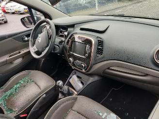 Renault Captur 0.9 TCe Barista picture 6