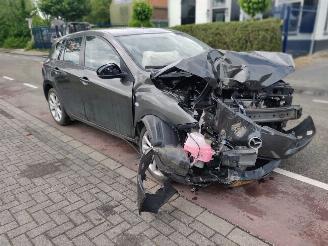 Salvage car Mazda 3  2009/7